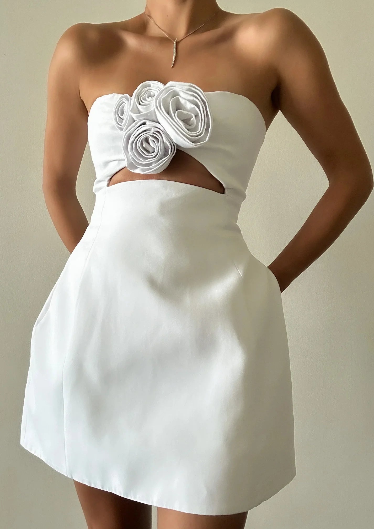 Veselina | Luxe Blossom Moment