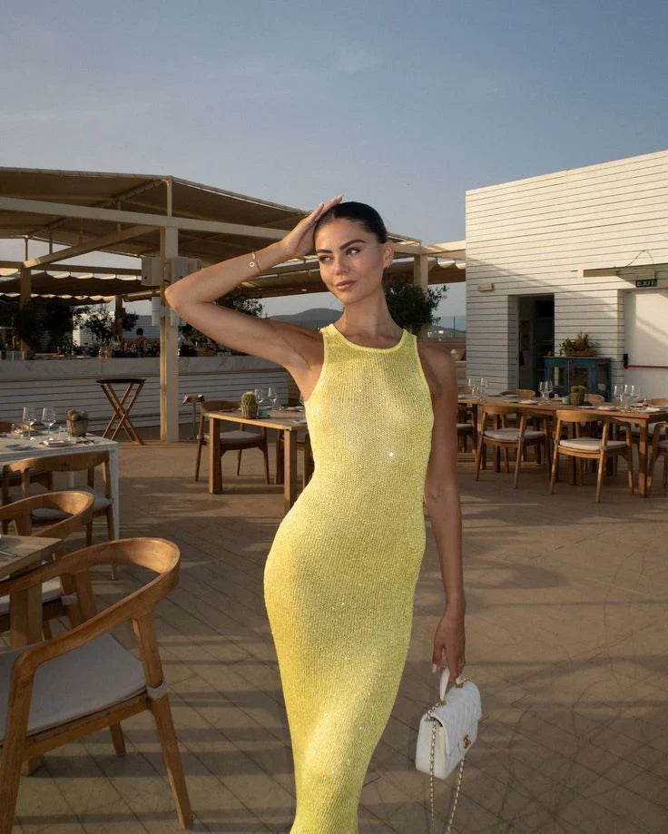 Idaline | Dawnflare Curve Dress